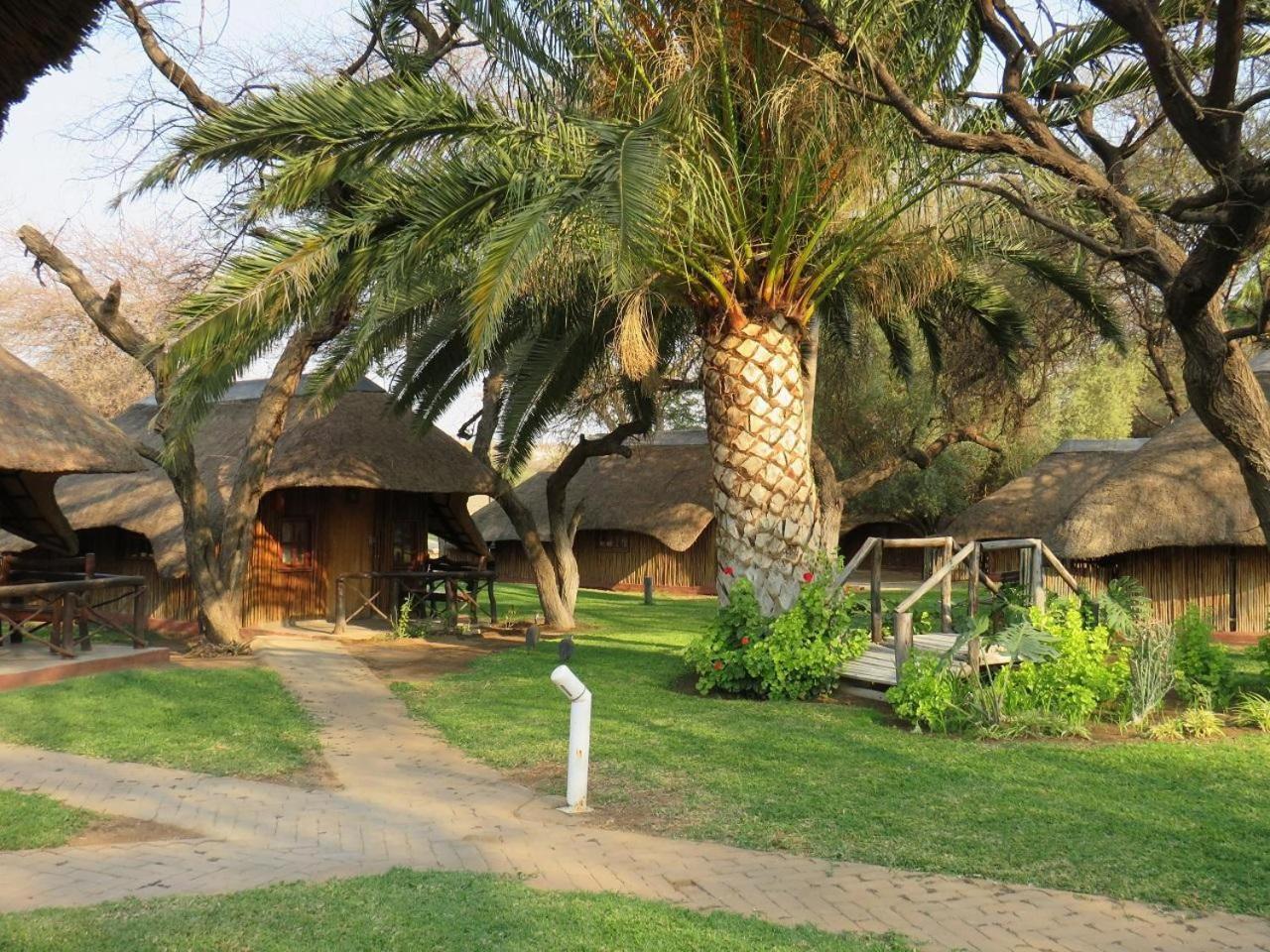 Ombinda Country Lodge Outjo Exterior foto